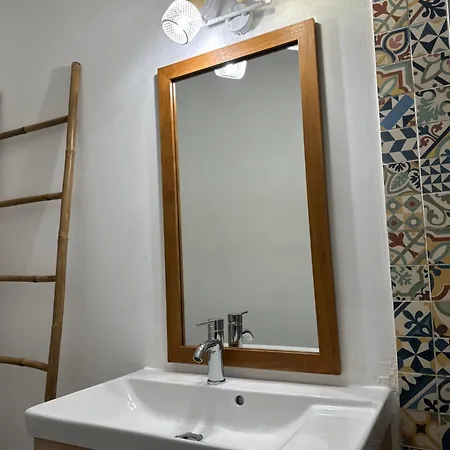 Pi N1 - - Place Parking Republique Inclus & Wifi * Perpignan