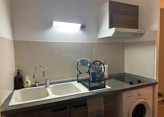 Pi N1 - - Place Parking Republique Inclus & Wifi Appartement